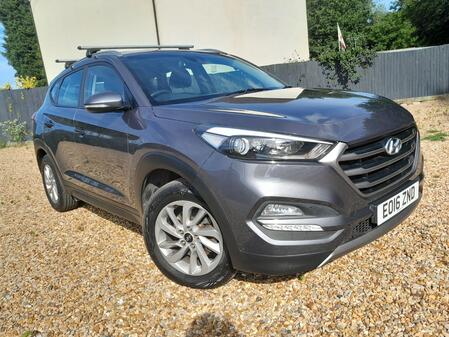 HYUNDAI TUCSON 1.7 CRDi Blue Drive SE